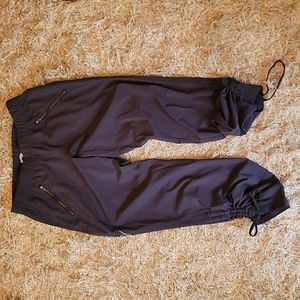 Athleta, Size 4, Grey Joggers, Zippered Front Pockets, Optional Cinch Ankles